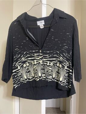 Studio Ease Vintage Black Zebra-Print Button-Front Cropped Shirt